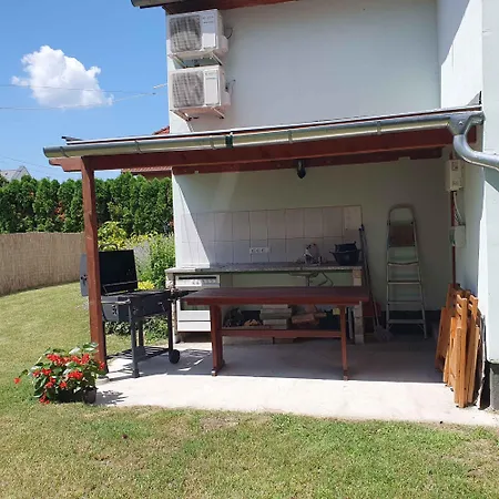 アパート House And Balatonmariafuerdo 19269